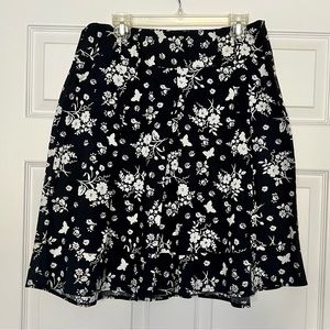 First Option Women’s Floral Skirt- Size 10! NWT!